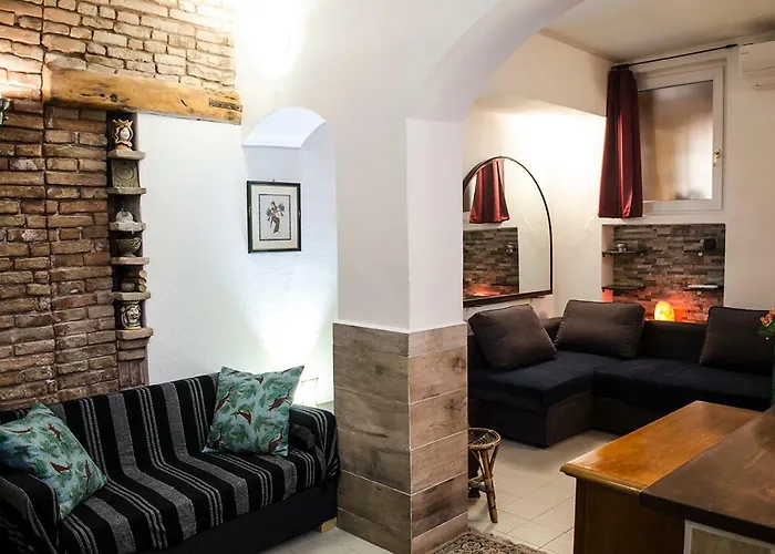 Medieval Central Apartment
